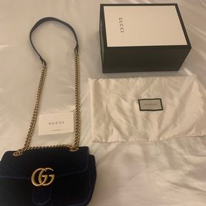Gucci GG Marmont Shoulder Bag